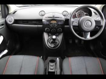 Used Mazda Mazda2 2014 for sale - 75047742: Photo