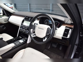 Used Land Rover Discovery 2018 for sale - 78863500: Photo