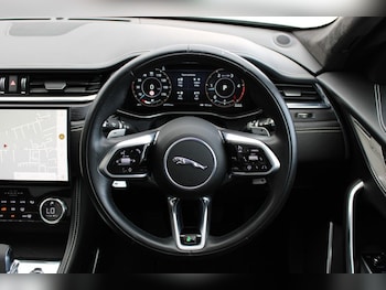 Used Jaguar F-Pace 2021 for sale - 75515600: Photo