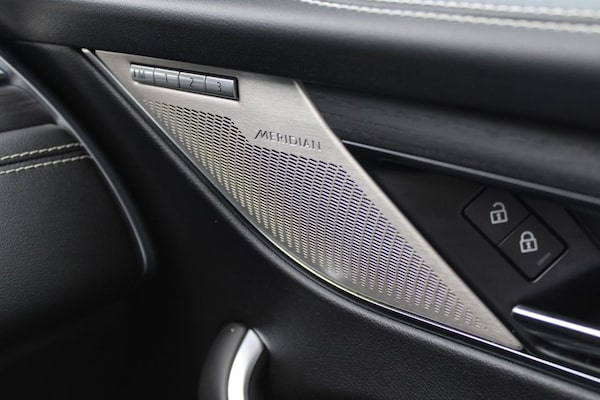 Used Jaguar F-Pace 2021 for sale - 75515600: Photo 9