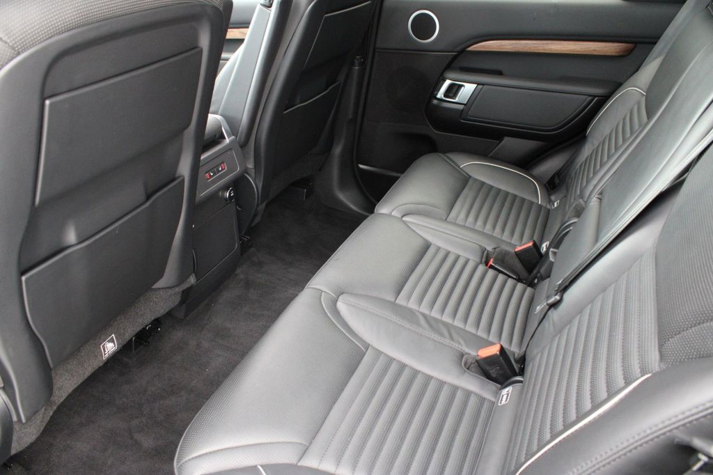 Used Land Rover Discovery 2017 for sale - 77152916: Photo 7