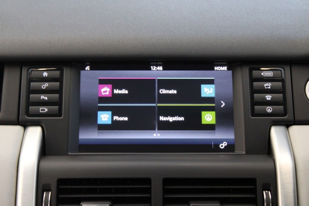 Used Land Rover Discovery Sport 2015 for sale - 77038121: Photo 24