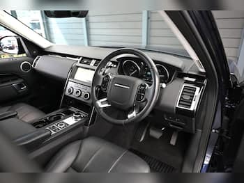 Used Land Rover Discovery 2019 for sale - 79619123: Photo