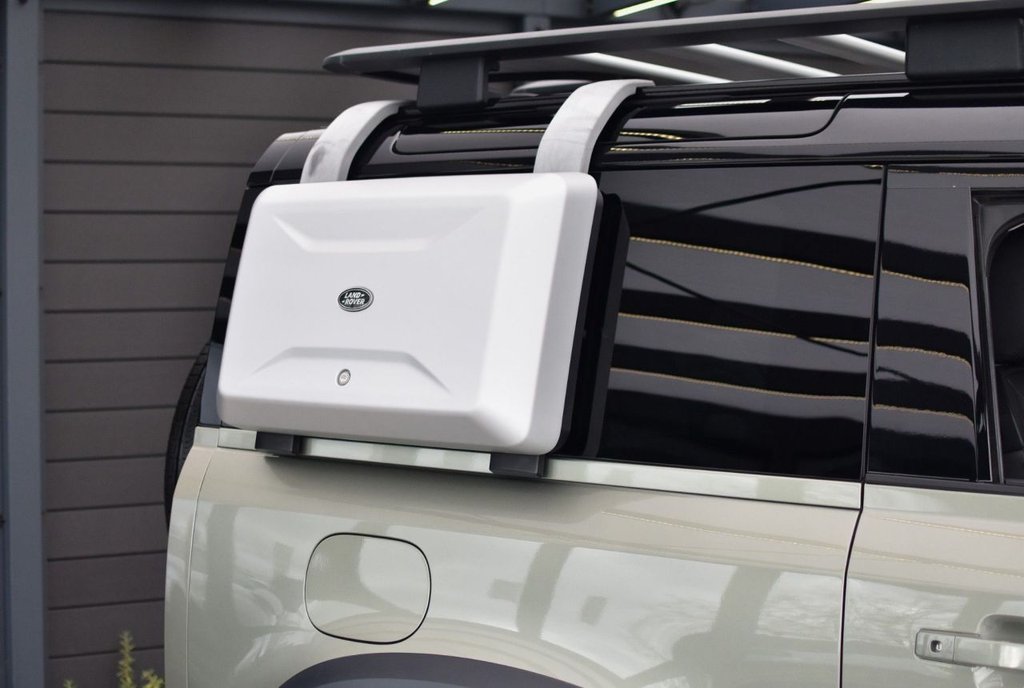 Used Land Rover Defender 2021 for sale - 77642440: Photo 25