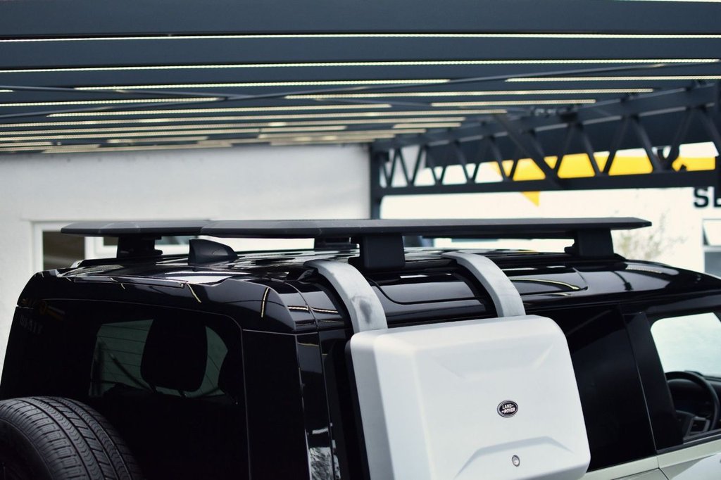 Used Land Rover Defender 2021 for sale - 77642440: Photo 47