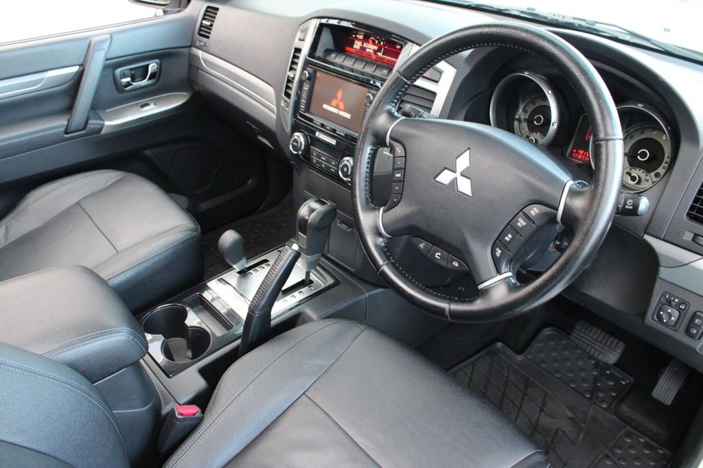 Used Mitsubishi Shogun 2015 for sale - 76496233: Photo 2