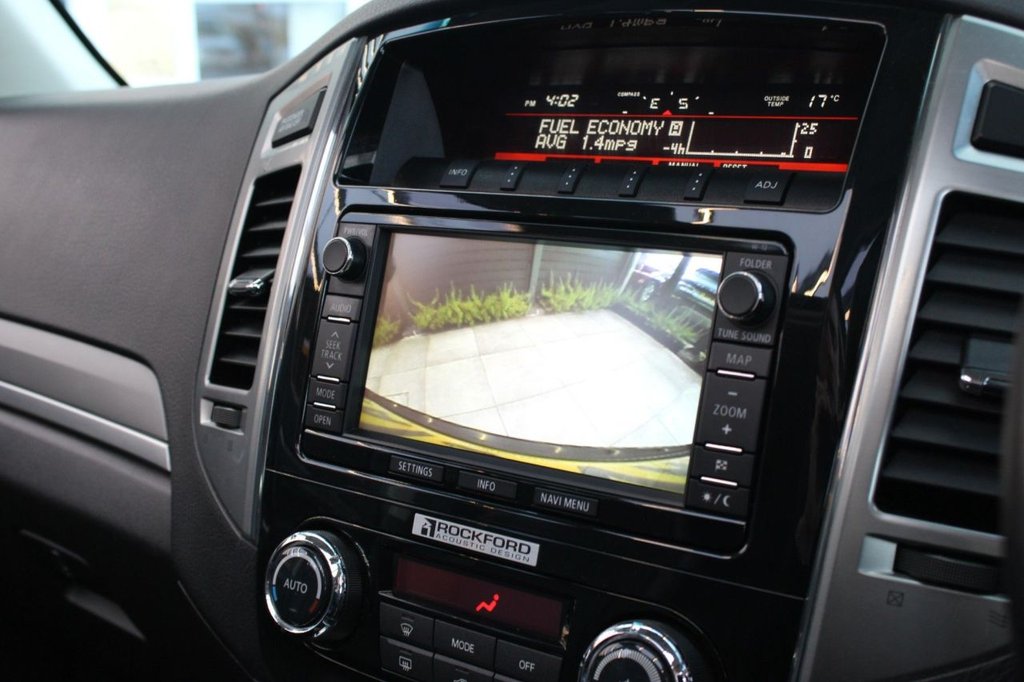 Used Mitsubishi Shogun 2015 for sale - 76496233: Photo 26