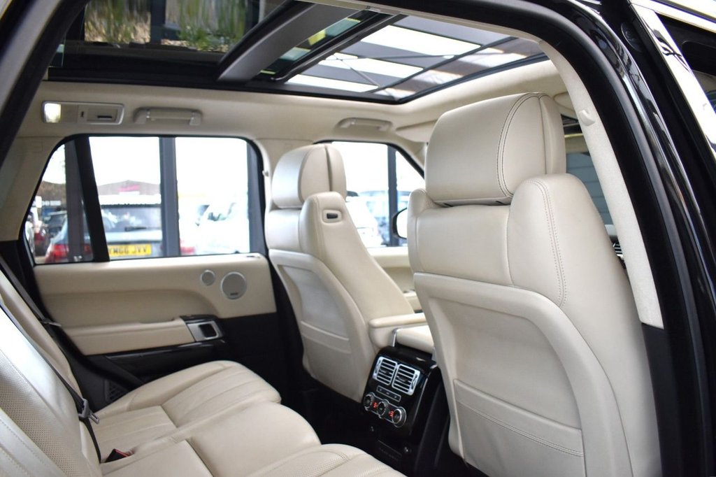 Used Land Rover Range Rover 2017 for sale - 78044101: Photo 44