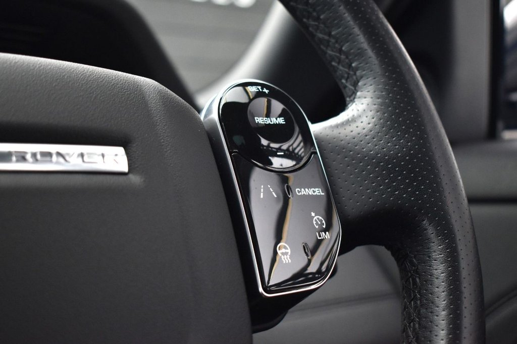 Used Land Rover Range Rover Evoque 2019 for sale - 77904629: Photo 39