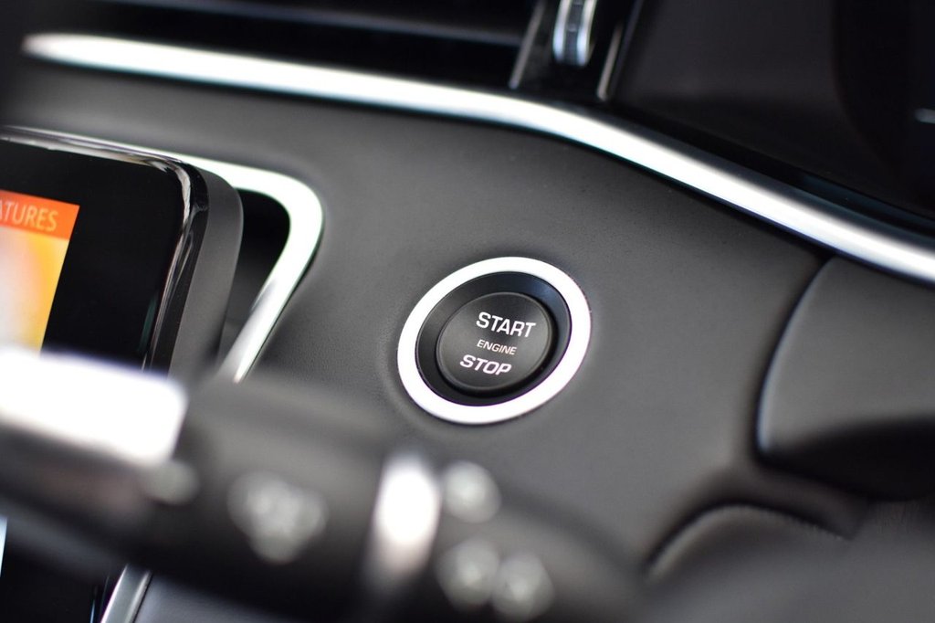 Used Land Rover Range Rover Evoque 2019 for sale - 77905097: Photo 34