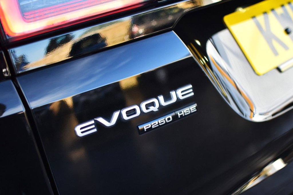 Used Land Rover Range Rover Evoque 2019 for sale - 77905097: Photo 40