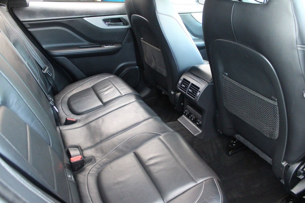 Used Jaguar F-Pace 2017 for sale - 77236711: Photo 16