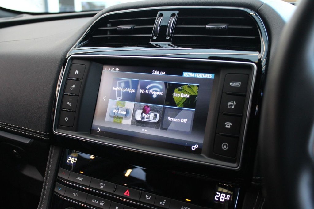 Used Jaguar F-Pace 2017 for sale - 77236711: Photo 17