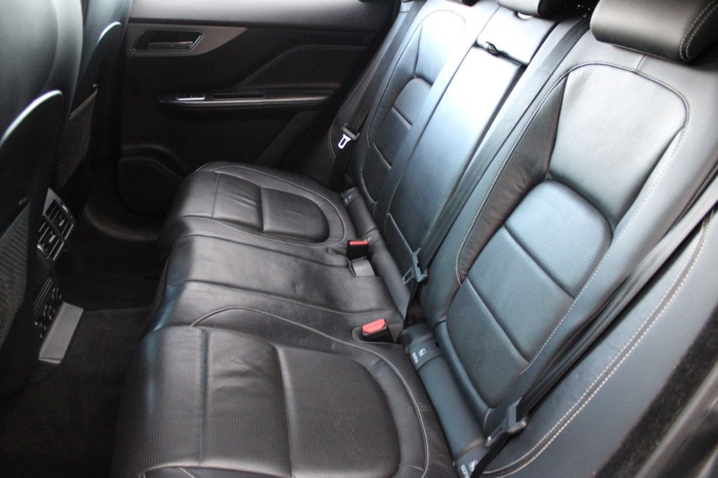 Used Jaguar F-Pace 2017 for sale - 77236711: Photo 8