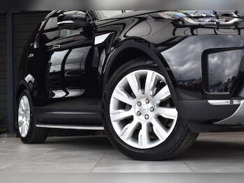 Used Land Rover Discovery 2018 for sale - 78544172: Photo