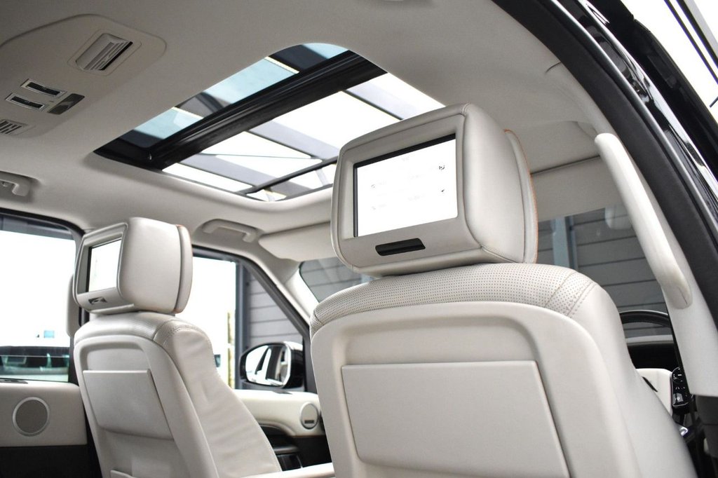 Used Land Rover Discovery 2019 for sale - 77608486: Photo 10