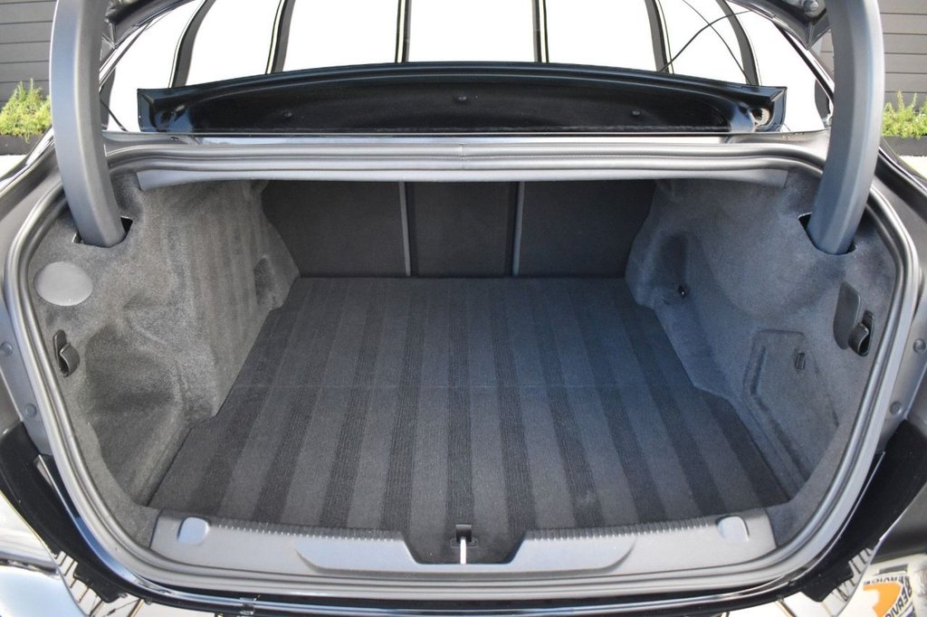 Used Jaguar XE 2020 for sale - 77571880: Photo 10