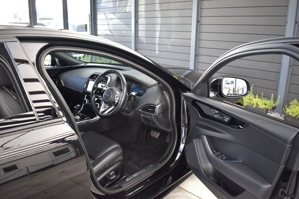 Used Jaguar XE 2020 for sale - 77571880: Photo 28