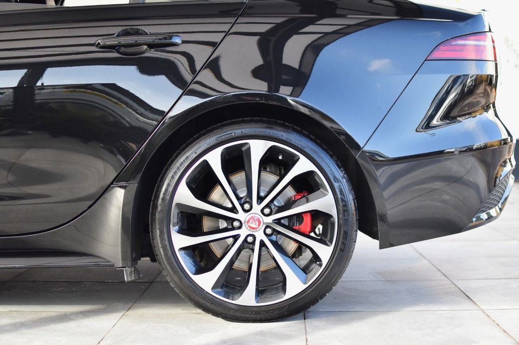 Used Jaguar XE 2020 for sale - 77571880: Photo 29