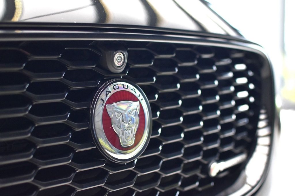 Used Jaguar XE 2020 for sale - 77571880: Photo 37