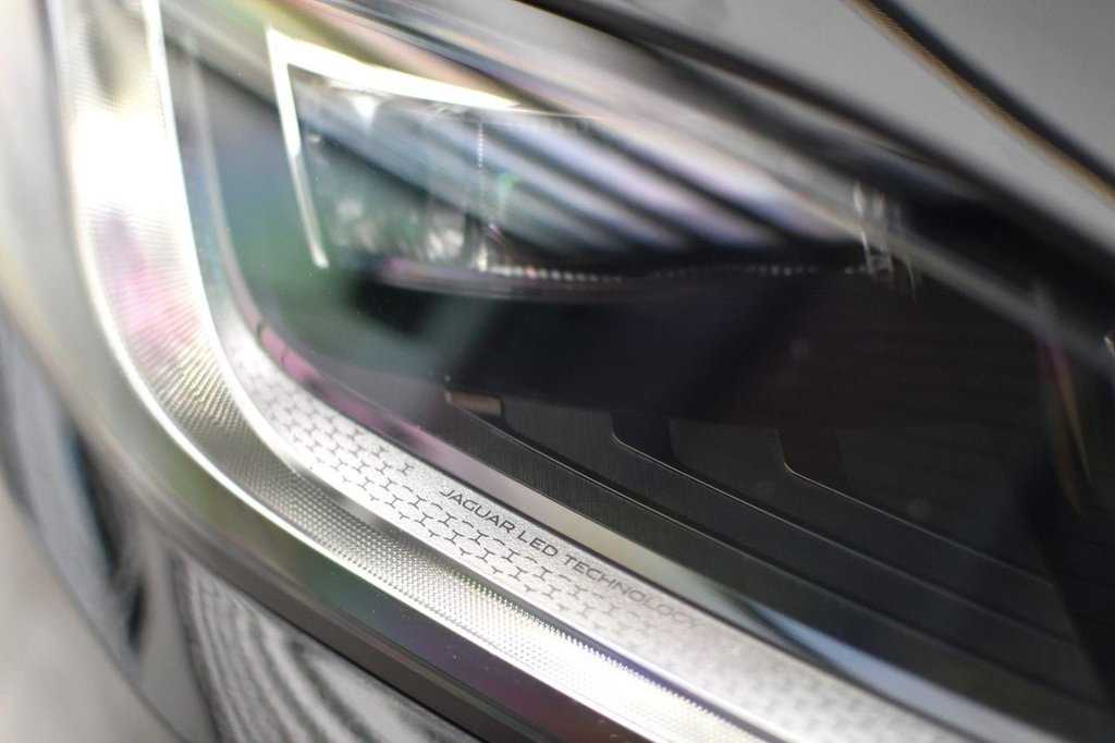 Used Jaguar XE 2020 for sale - 77571880: Photo 39