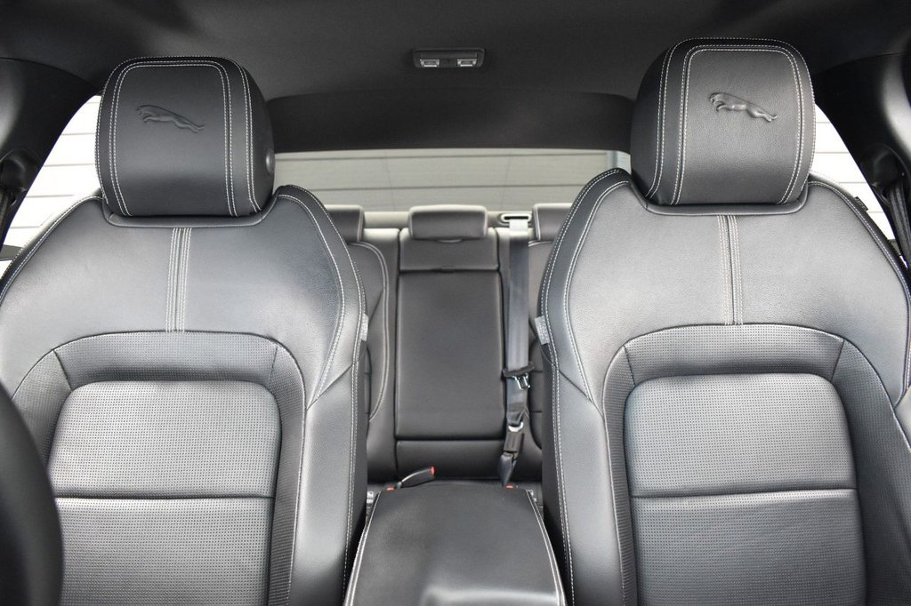 Used Jaguar XE 2020 for sale - 77571880: Photo 4