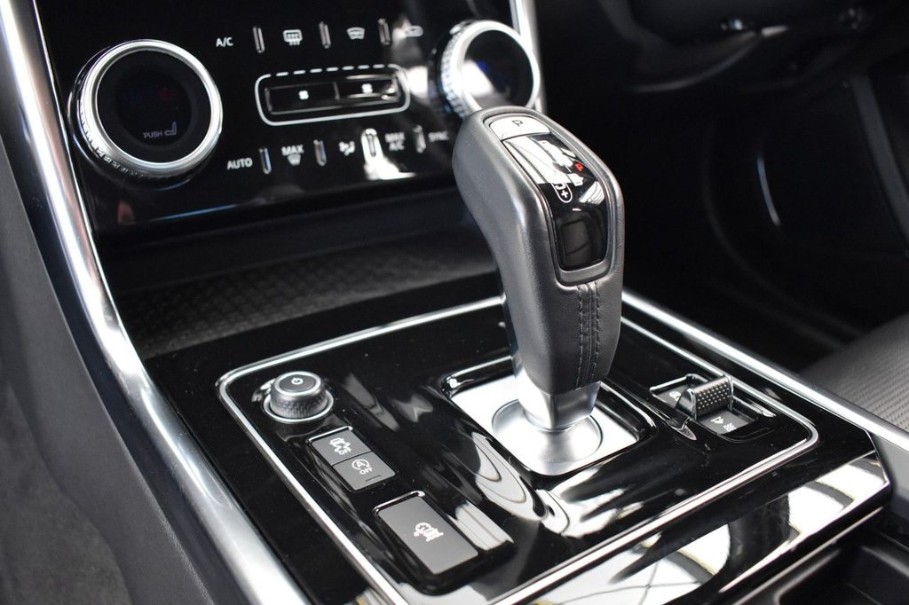 Used Jaguar XE 2020 for sale - 77571880: Photo 43