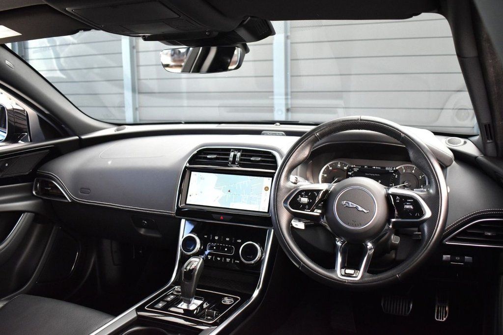 Used Jaguar XE 2020 for sale - 77571880: Photo 44