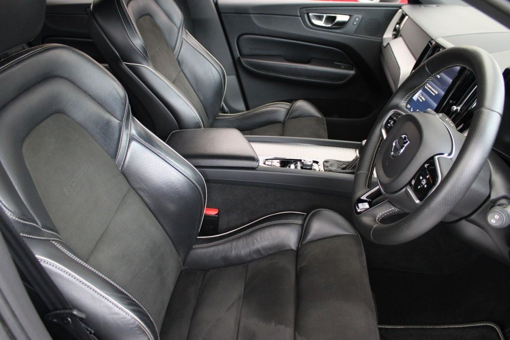 Used Volvo XC60 2018 for sale - 76417118: Photo 9