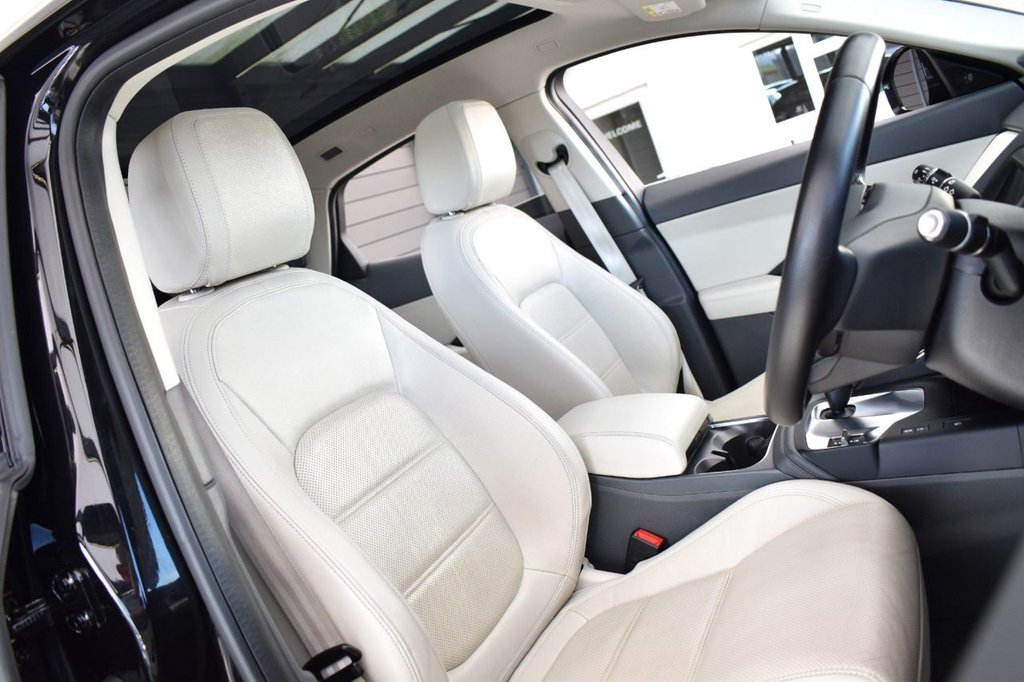 Used Jaguar E-Pace 2020 for sale - 77667014: Photo 22