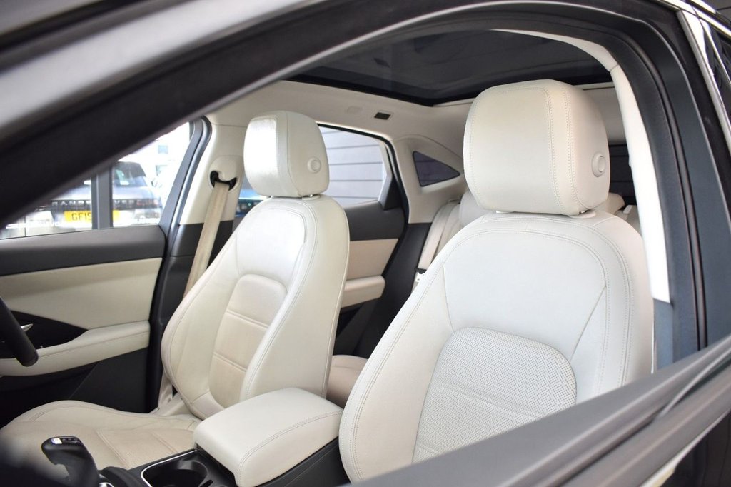 Used Jaguar E-Pace 2020 for sale - 77667014: Photo 37