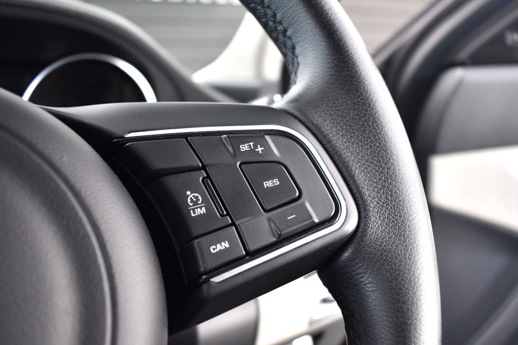 Used Jaguar E-Pace 2020 for sale - 77667014: Photo 45