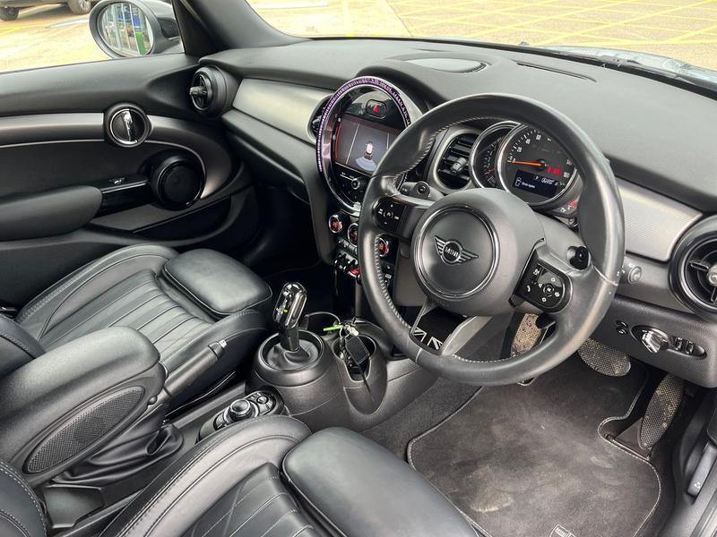 Used MINI Hatch 2022 for sale - 75932057: Photo 10