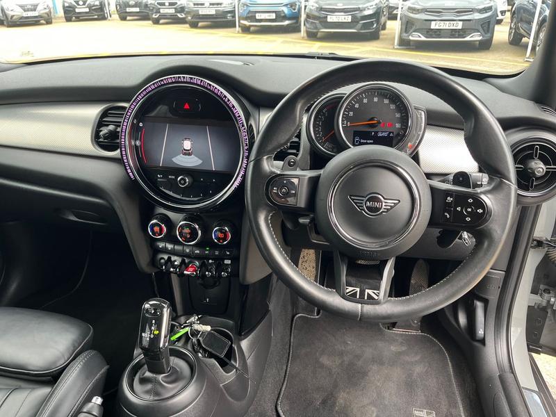 Used MINI Hatch 2022 for sale - 75932057: Photo 12