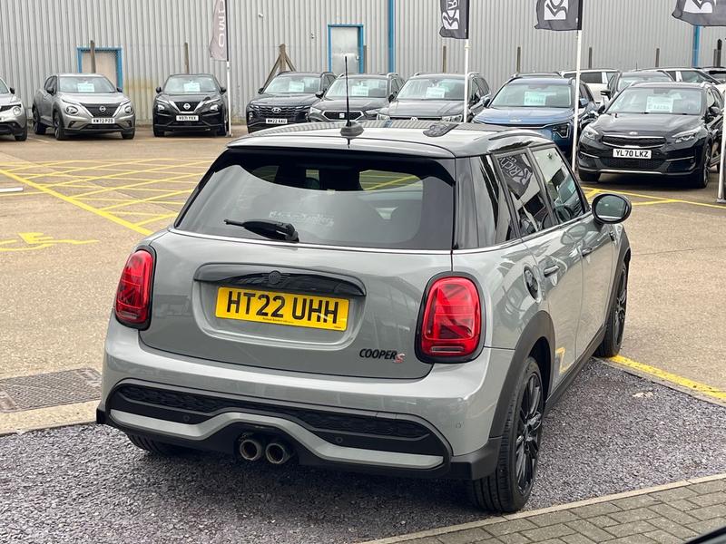 Used MINI Hatch 2022 for sale - 75932057: Photo 3