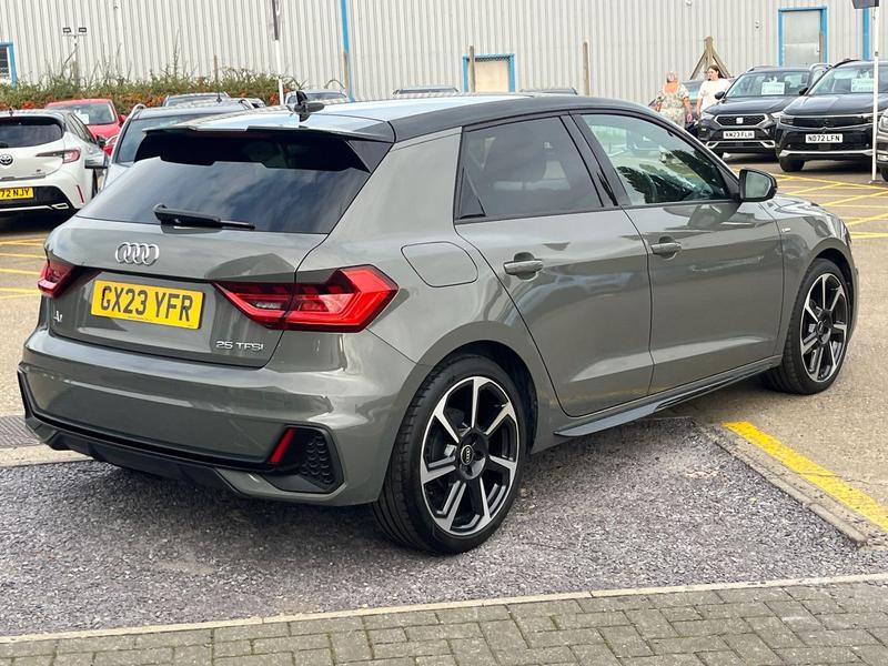 Used Audi A1 2023 for sale - 76101735: Photo 3