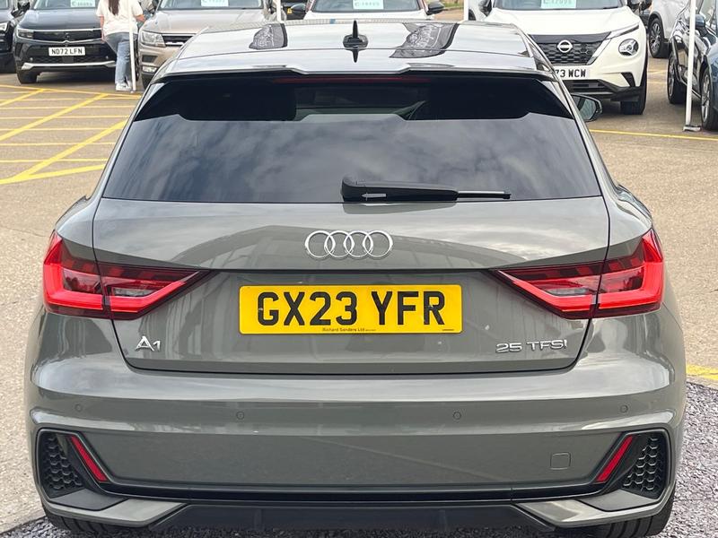 Used Audi A1 2023 for sale - 76101735: Photo 4