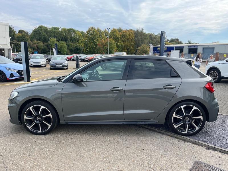 Used Audi A1 2023 for sale - 76101735: Photo 6