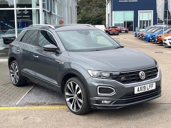 Used Volkswagen T-Roc 2019 for sale - 75517556: Photo