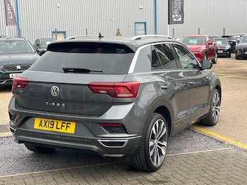 Used Volkswagen T-Roc 2019 for sale - 75517556: Photo