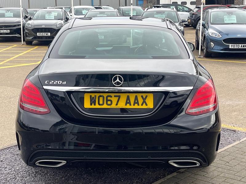 Used Mercedes-Benz C-Class 2018 for sale - 75995260: Photo 4