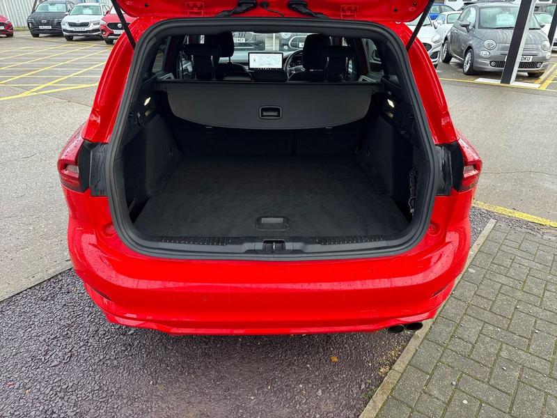 Used Ford Focus 2023 for sale - 76767073: Photo 13