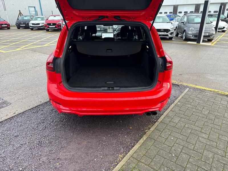 Used Ford Focus 2023 for sale - 76767073: Photo 14