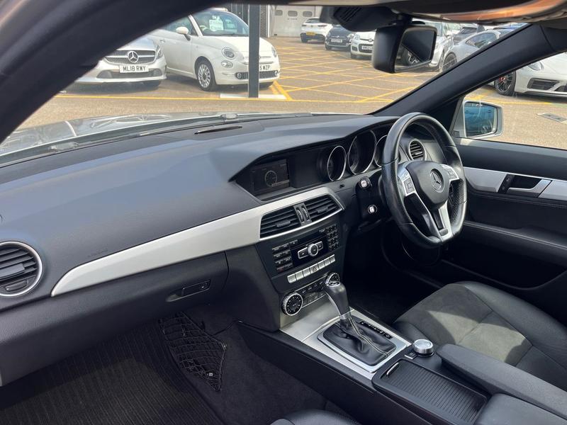Used Mercedes-Benz C-Class 2014 for sale - 76064597: Photo 15