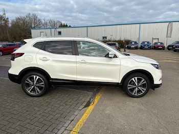 Used Nissan Qashqai 2018 for sale - 76539498: Photo