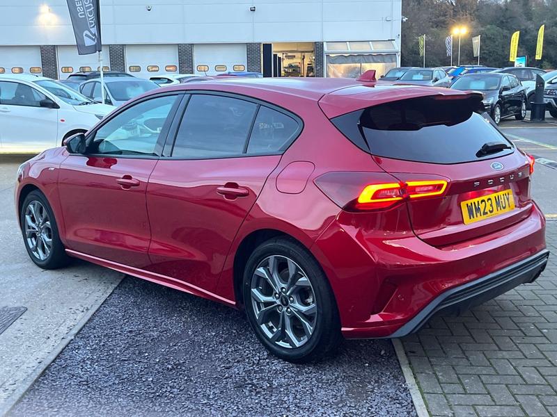 Used Ford Focus 2023 for sale - 76504603: Photo 5