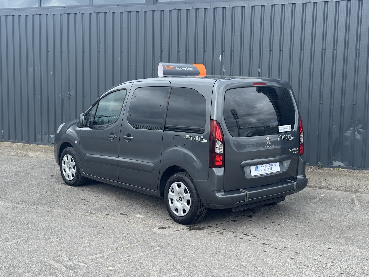 Used Peugeot Partner Tepee 2014 for sale - 78125114: Photo 2