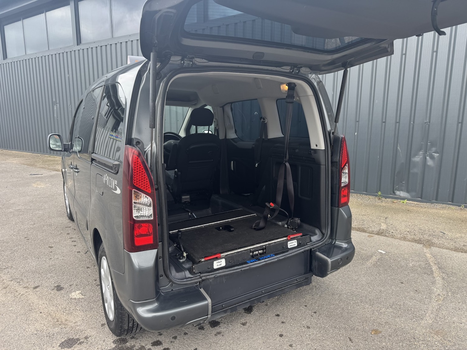 Used Peugeot Partner Tepee 2014 for sale - 78125114: Photo 3