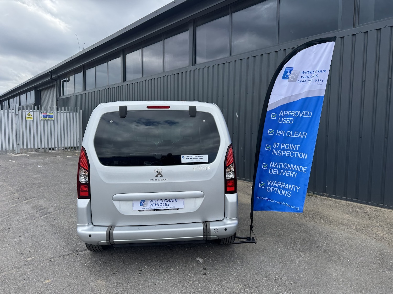 Used Peugeot Partner Tepee 2016 for sale - 77781793: Photo 2