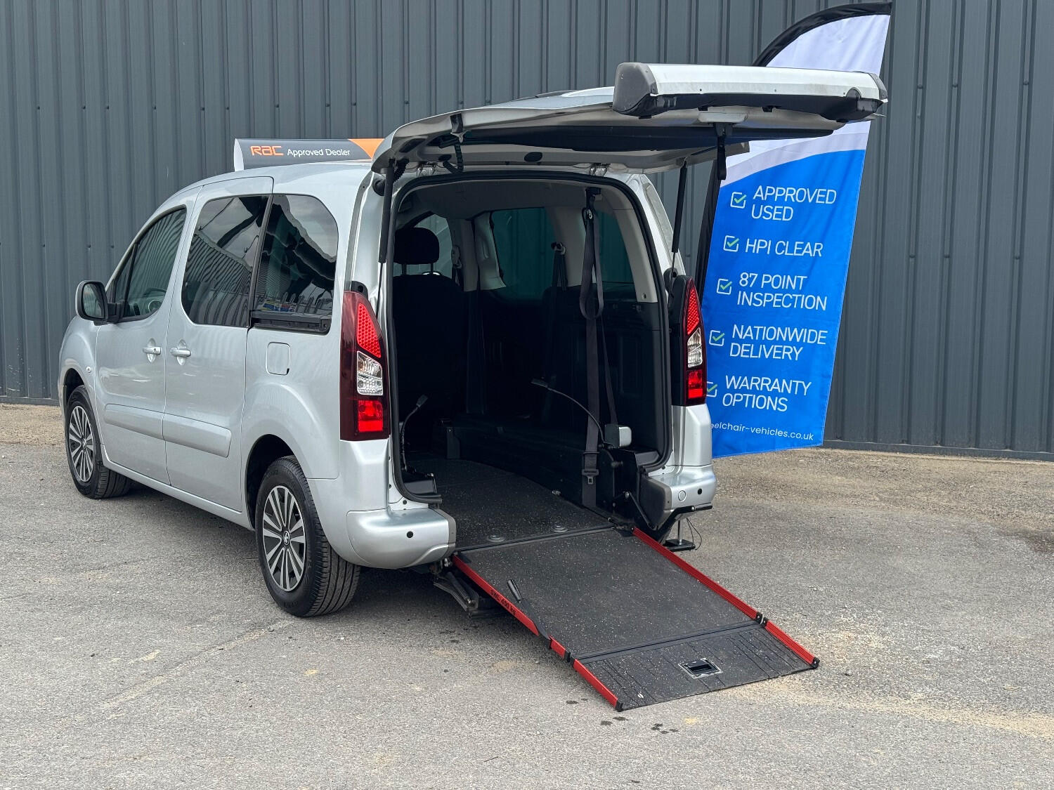 Used Peugeot Partner Tepee 2016 for sale - 77464674: Photo 2